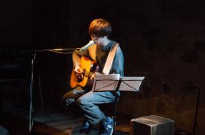 シミズショウヘイ