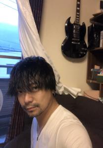 アキ