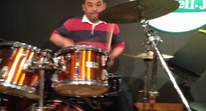 熱血ドラマーのり