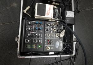 見習いベーシスト