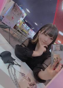 もなかじん
