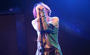 oZ(HRG : vocal)