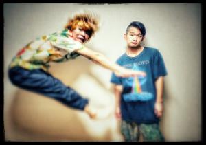 八重歯 内股(やえば うちまた)