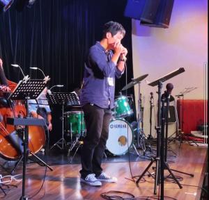 kent_ harmonica