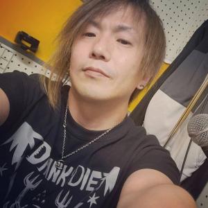 ロックドラマーH