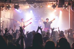 BLUE TRINITY ドラム募集